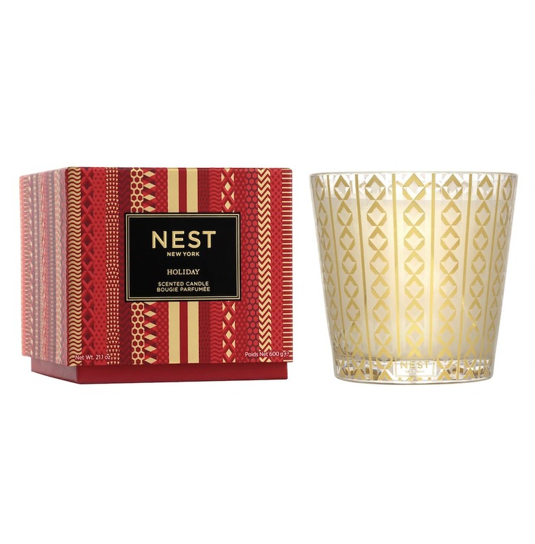 Nest holiday candle