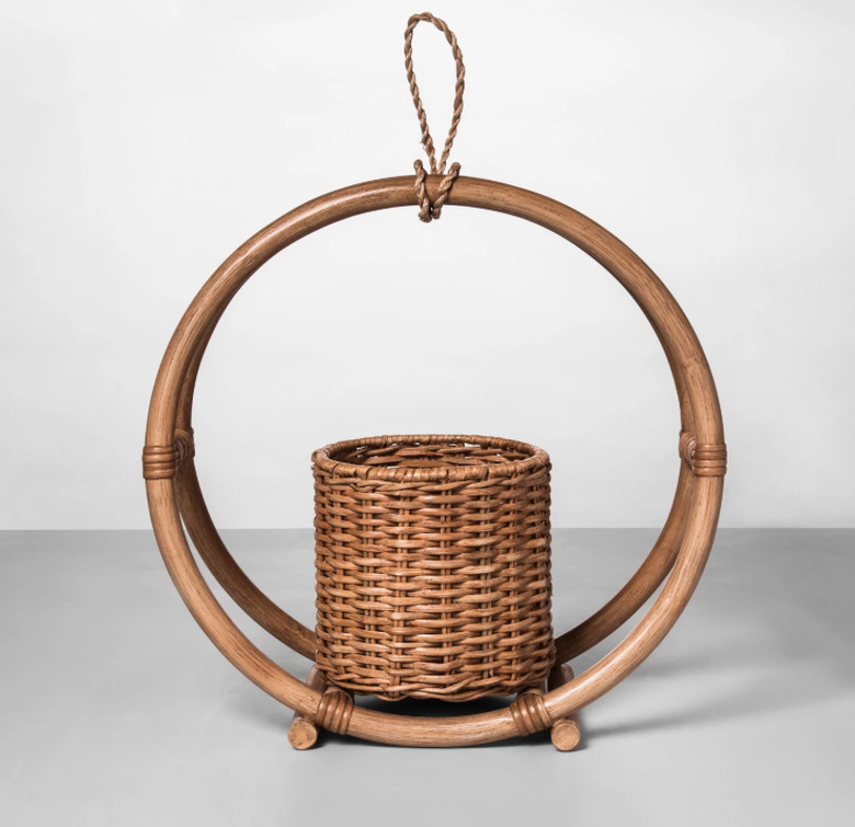 Target hanging rattan planter