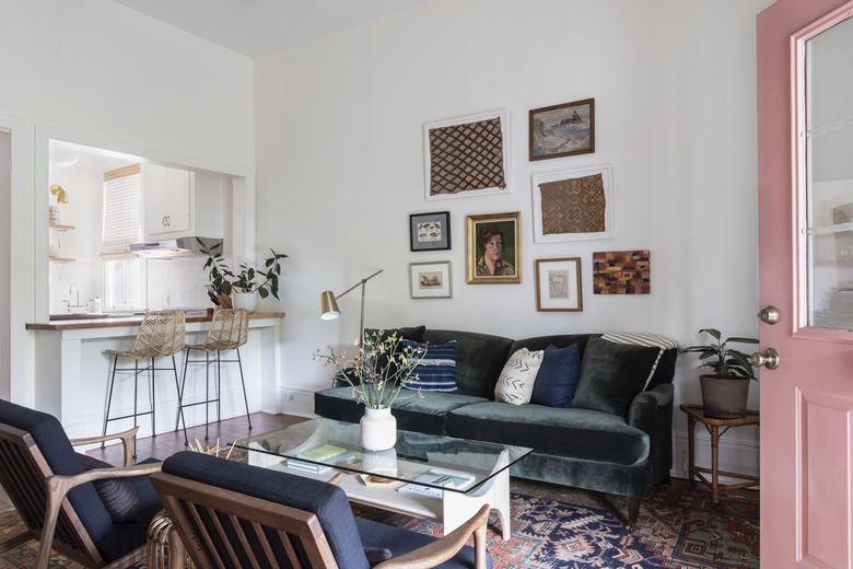 Den inside The Louie