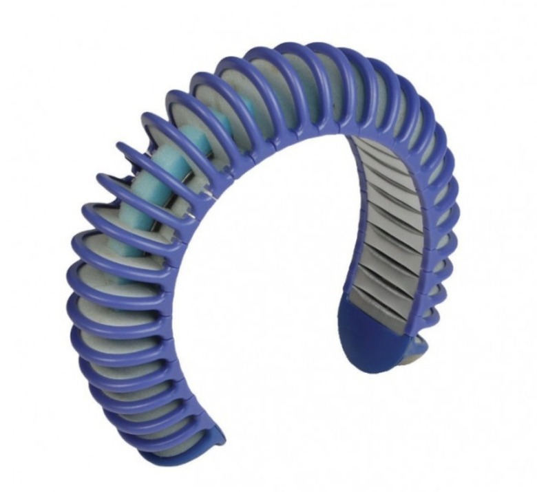 Regenerative Neck Cooling Device