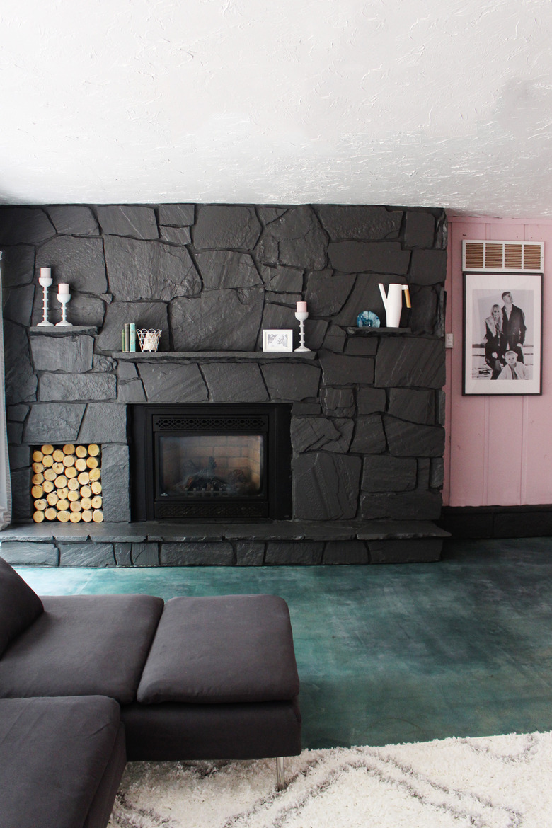 How to Acid Stain a Concrete Floor