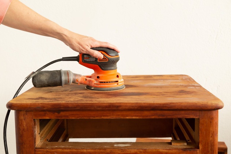 how to bleach wood furniture