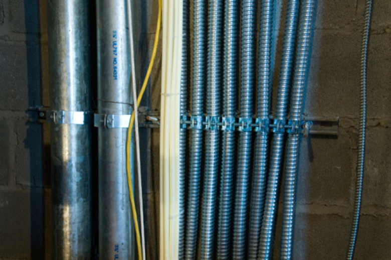 How to Calculate Conduit Size for Wiring Hunker