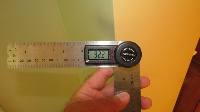 Display on a digital protractor.