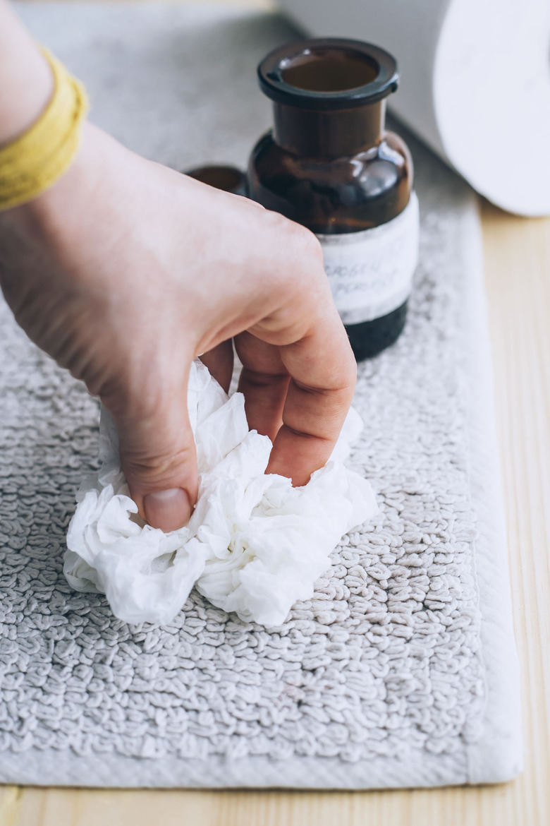 spot cleaning carpet