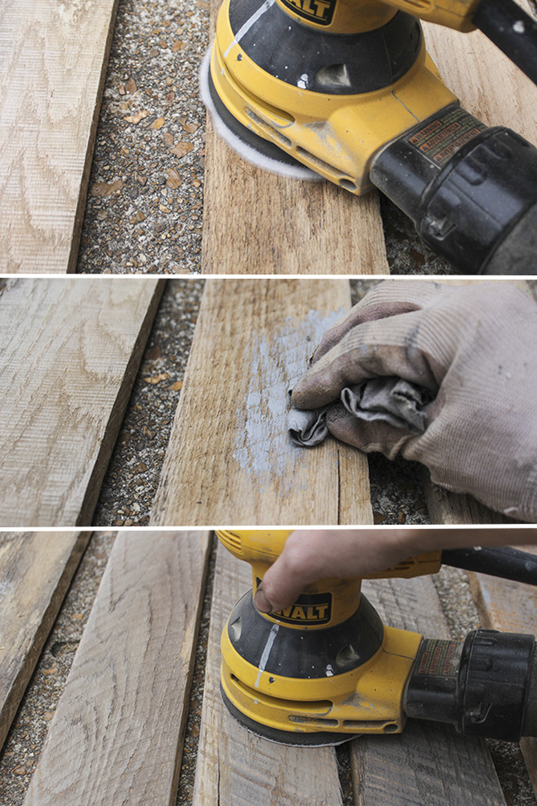 Sanding and staining pallet wood