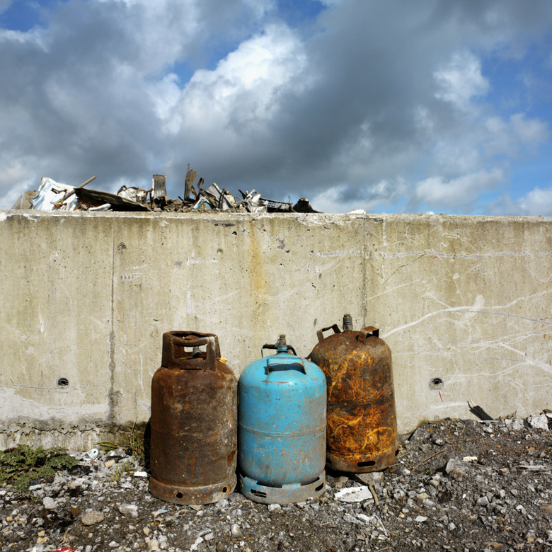 damaged cylinders for recycling