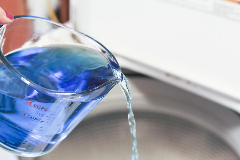 How to Get White Towels Really White Again Hunker