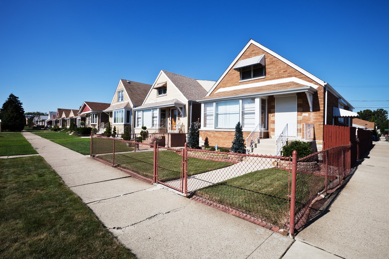 Bungalows in Garfield Ridge