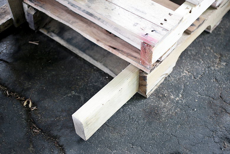 Pallets with 2 x 4.