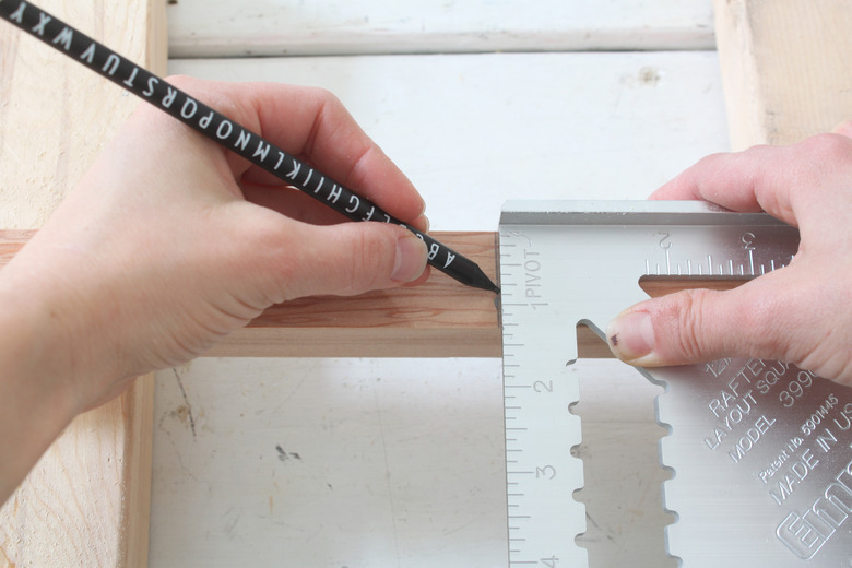 Marking baluster cut lines