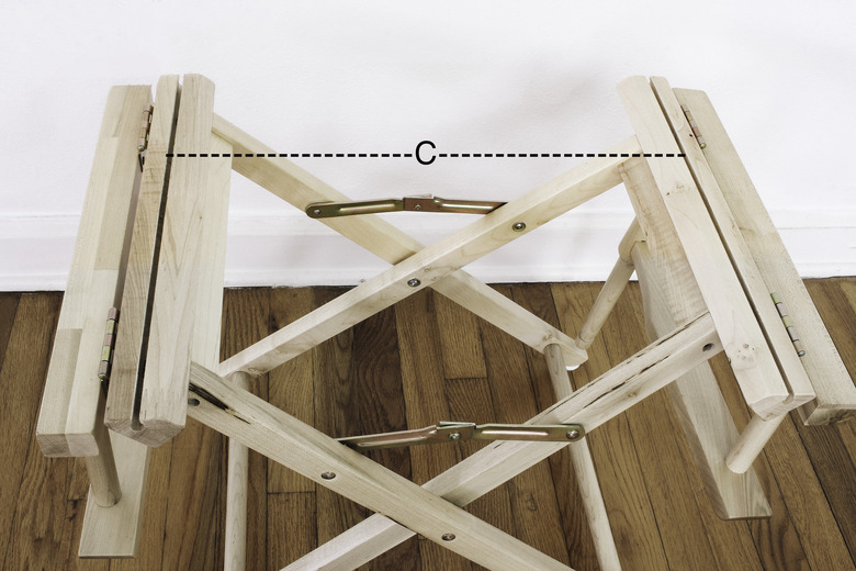 Measurement for chair seat width
