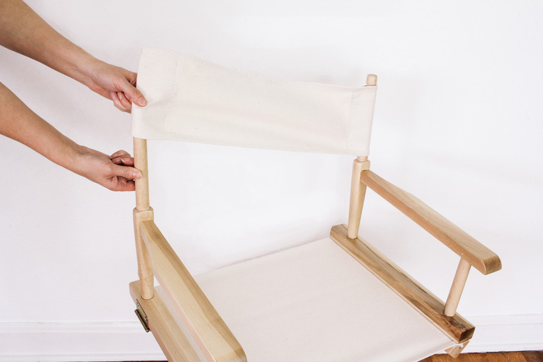 Removing chair covers