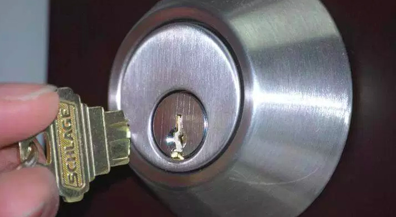 Broken key in lock.