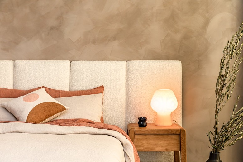 Noel Headboard Queen