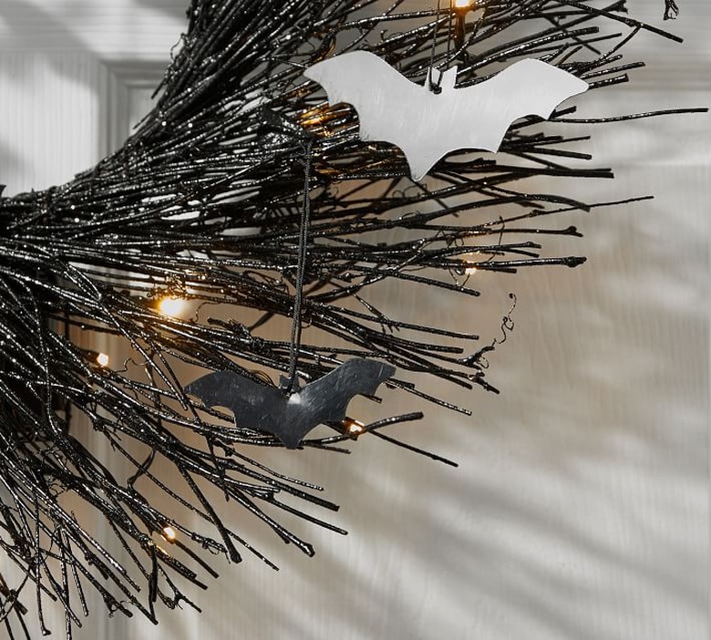 Pottery Barn Pre-Lit Black Glitter Branch Wreath With Bats