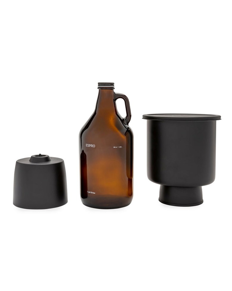 cold brew kit with growler and two black parts