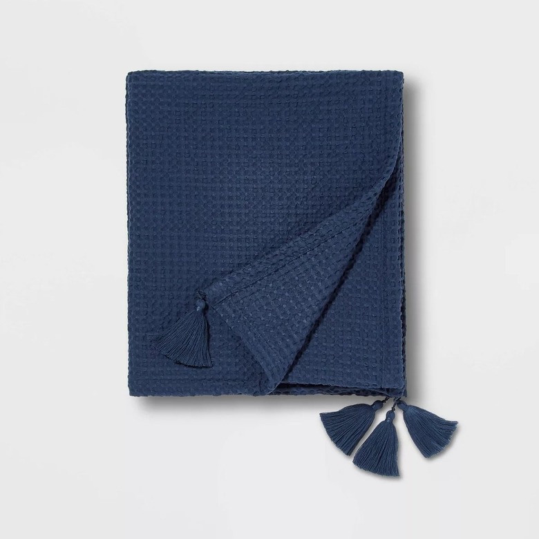 target waffle throw inflatable pool movie night hack