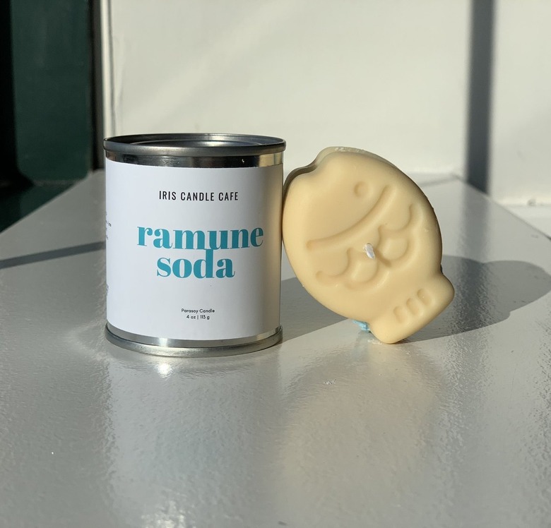 Iris Candle Cafe ramune soda taiyaki candle