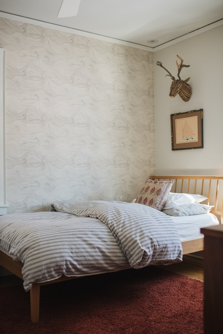 Amanda Marie Birnie kid's room