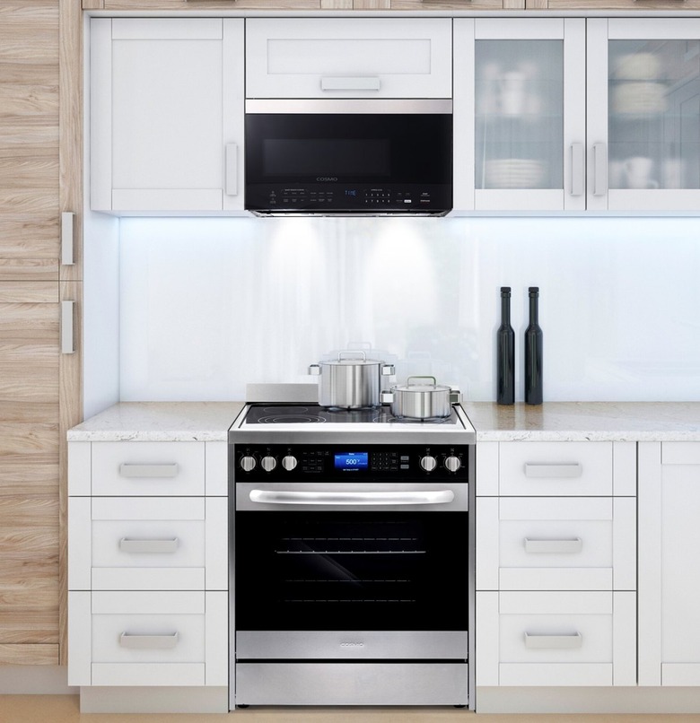 Kitchen with microwave and range combo