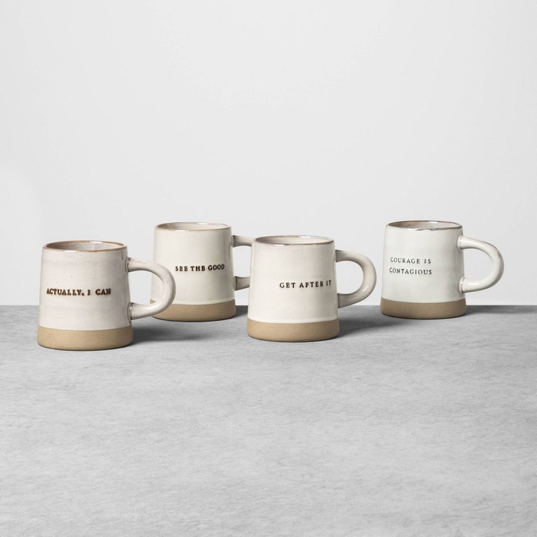 white and tan mugs