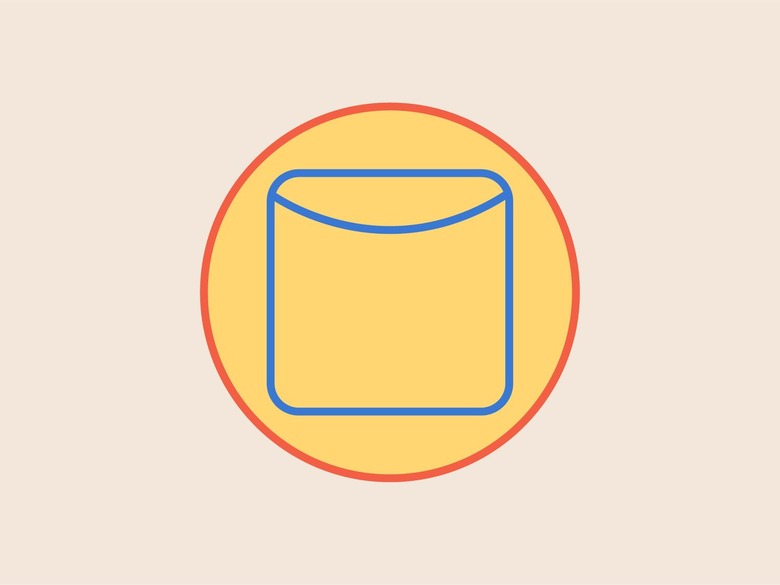 An illustration of the hang to dry laundry symbol