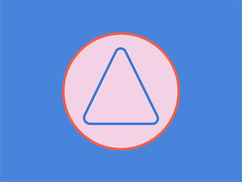 An illustration of the bleaching allowed laundry symbol