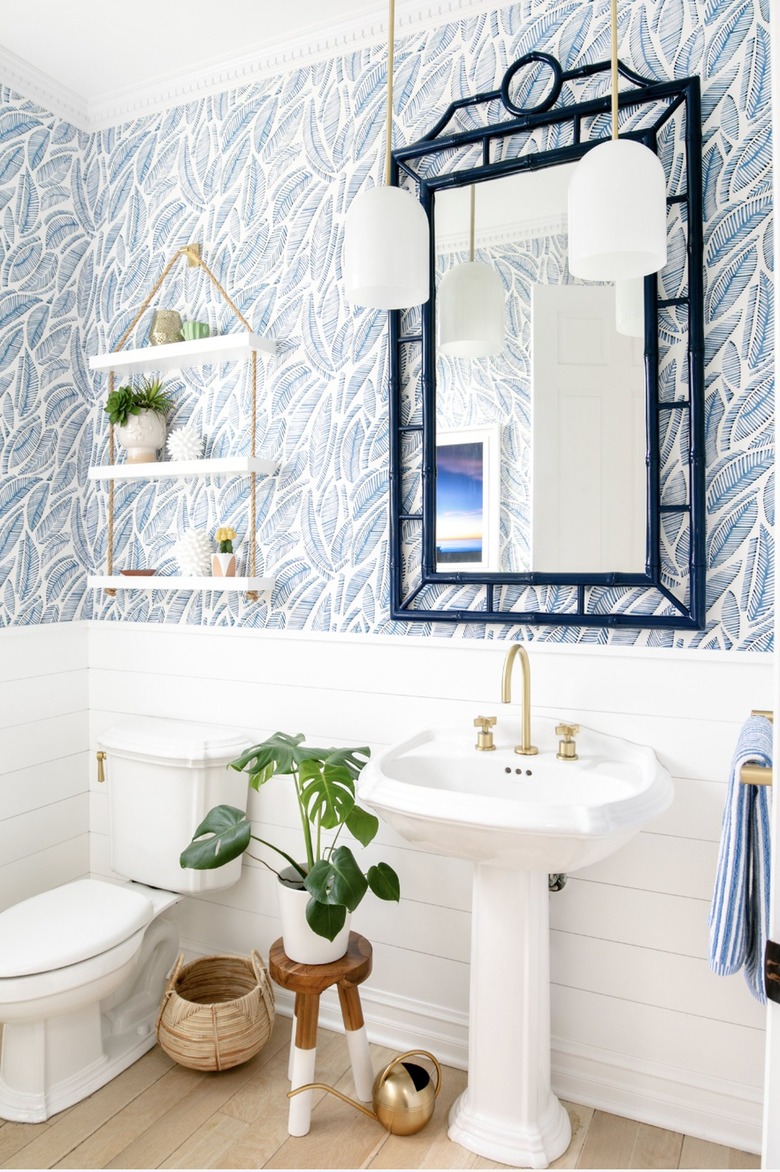 noelle interiors maximalist bathroom