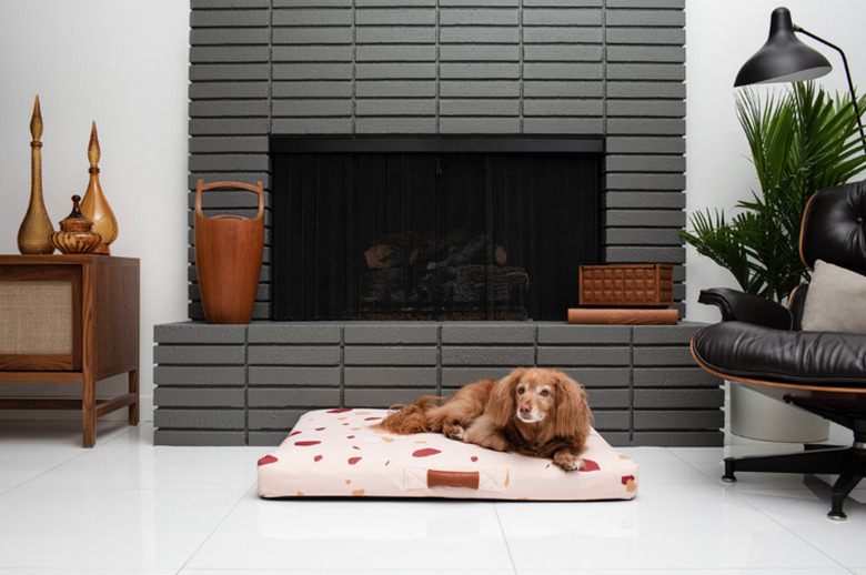 Laylo terrazzo dog bed