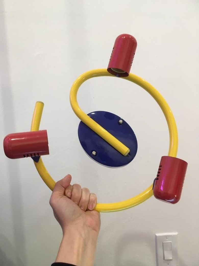 Memphis Design Wall Lamp