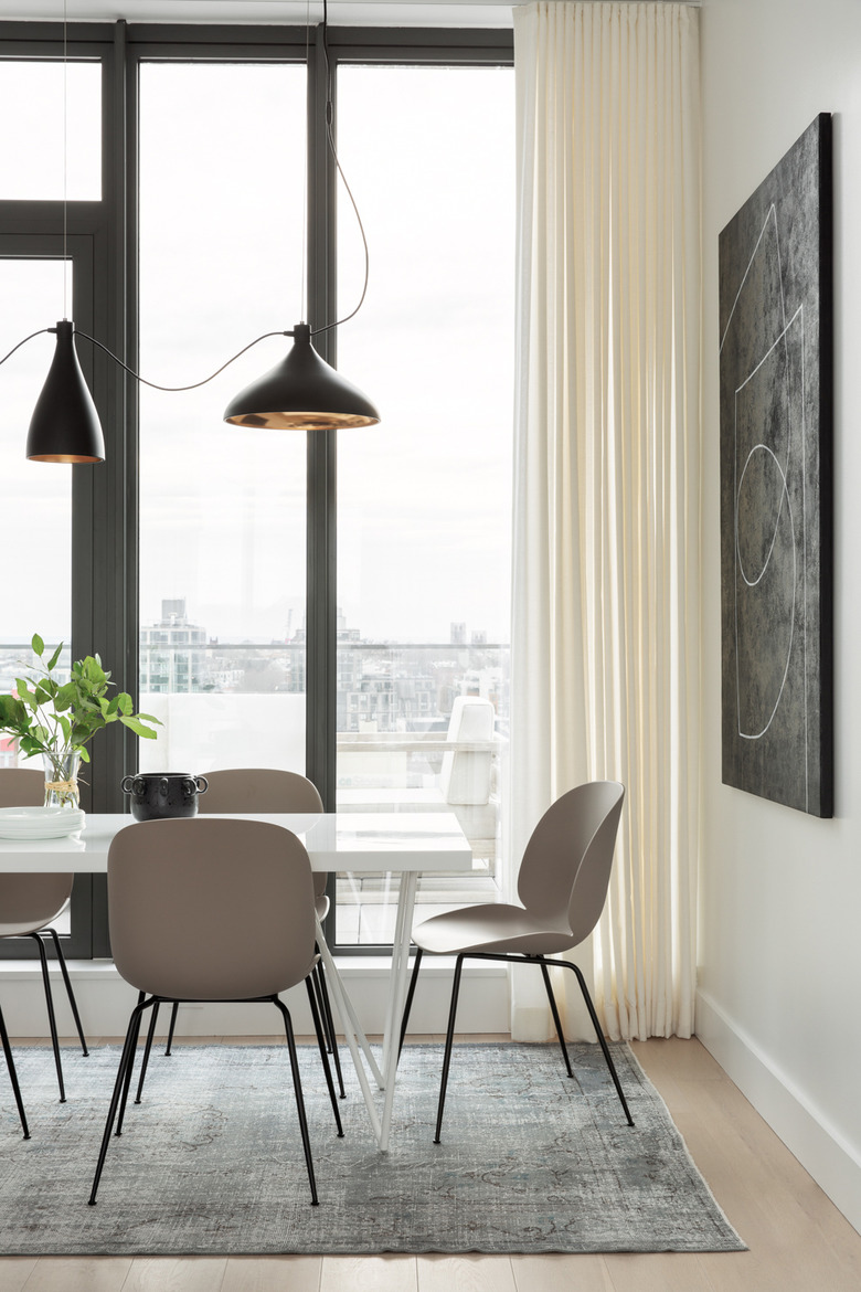 Contemporary dining room