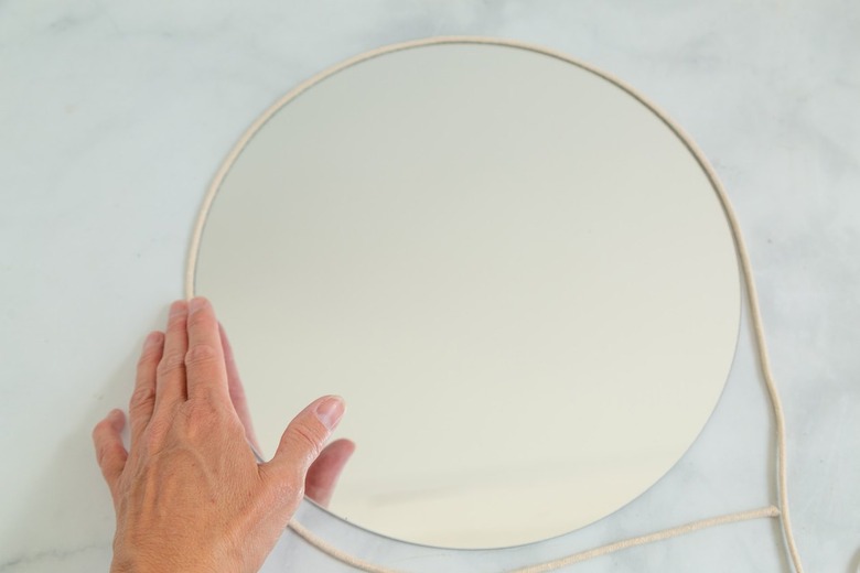 how to make a mirror tray