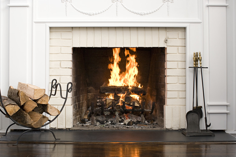 Indoor fire grate discount