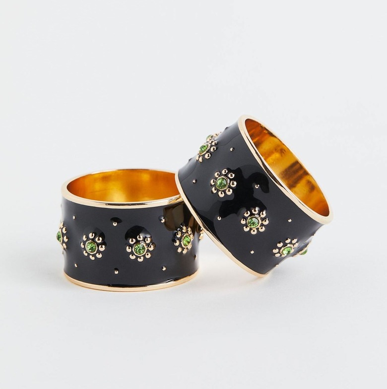 Black and gold napkin rings