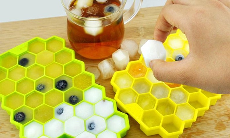 DIY Happy Ending 37-Cavity Square Honeycomb Ice Tray