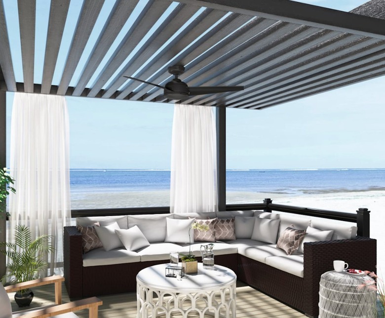 Hunter Trimaran 52-Inch Outdoor Fan