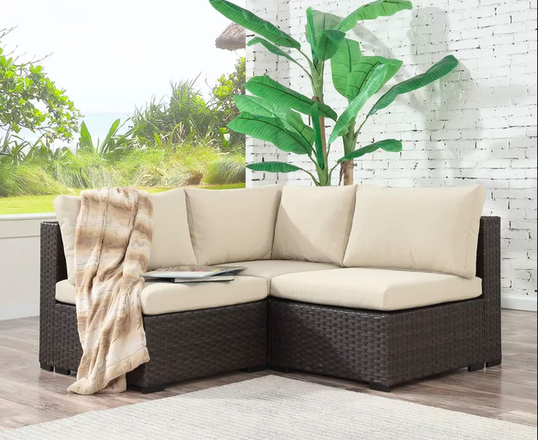 allmodern holliston 3-piece rattan sectional