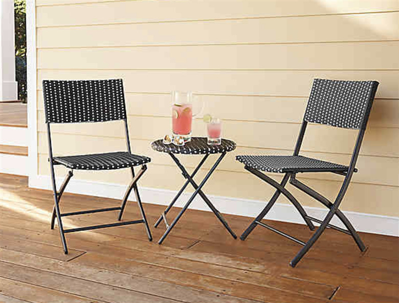 wicker folding patio chair