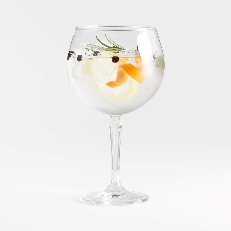 photo-worthy tablescape