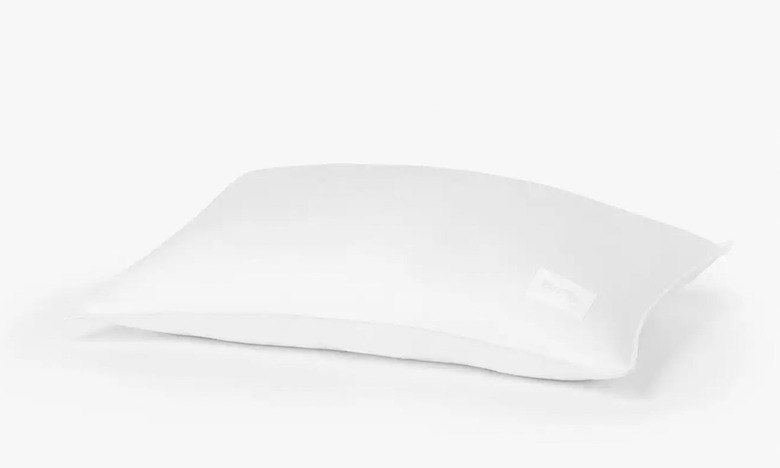 Buffy down alternative firm pillow