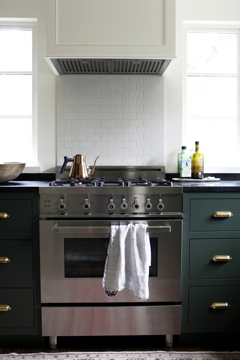 stainless steel oven range with hood