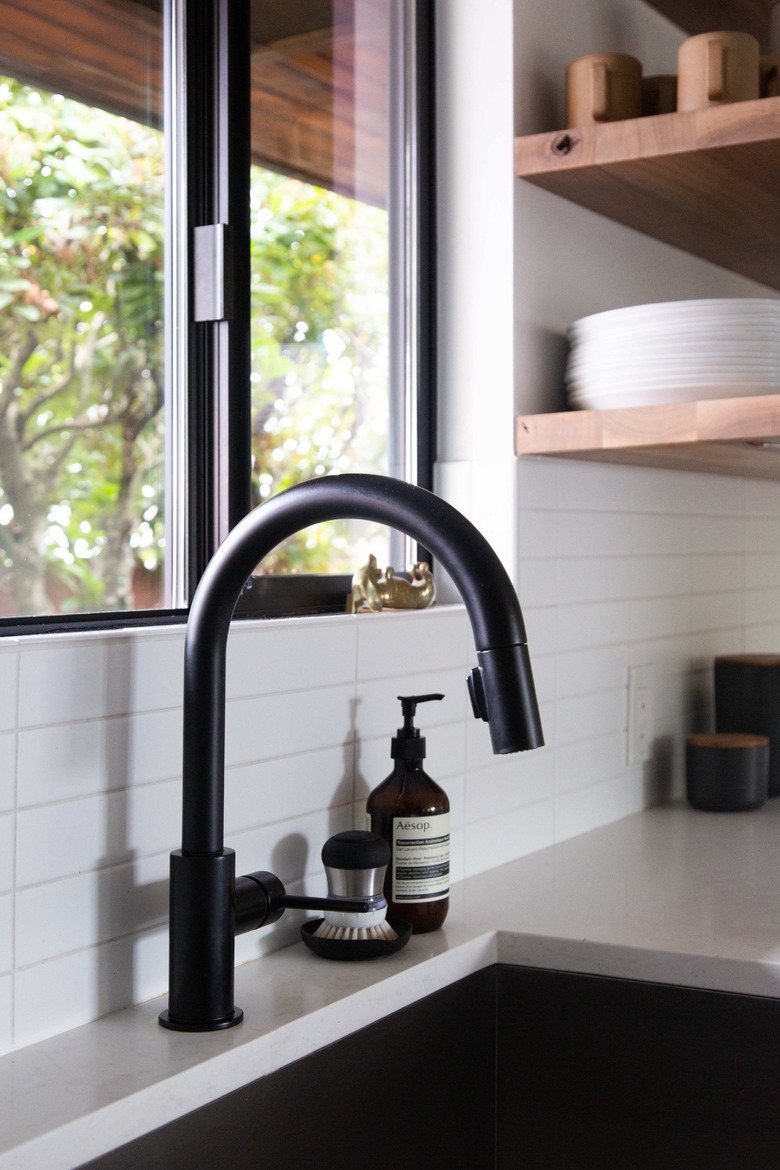Delta Trinsic faucet in kitchen.