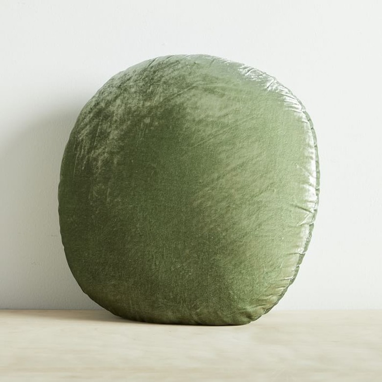 Round Pillow Trend