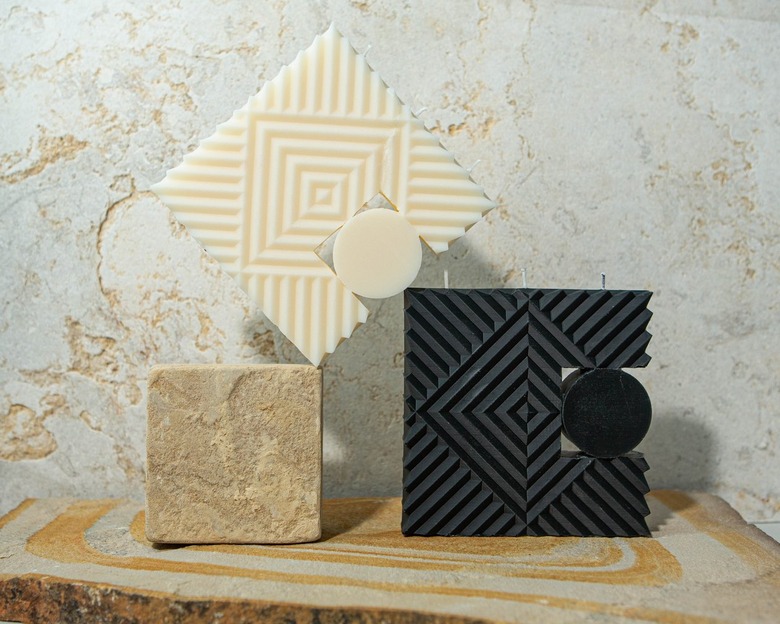 Sculptos rhombus pillar candle