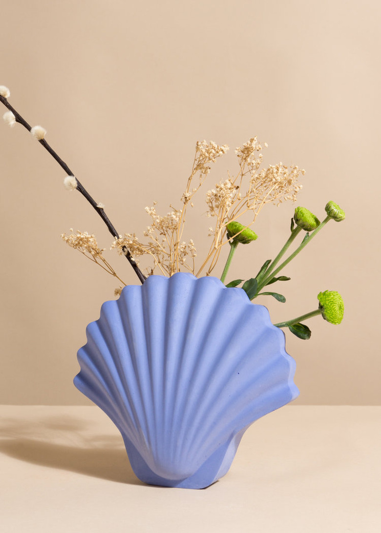 Aventyr Seashell Vase