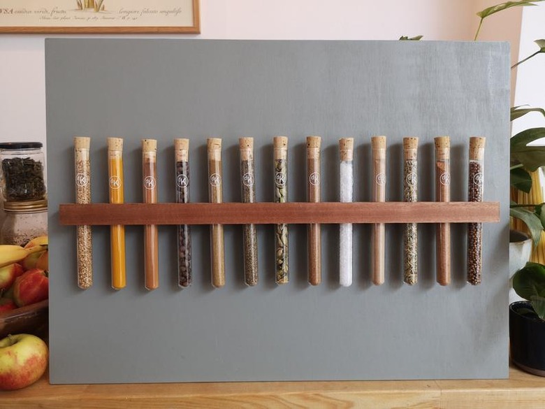 Spice organizer test tubes