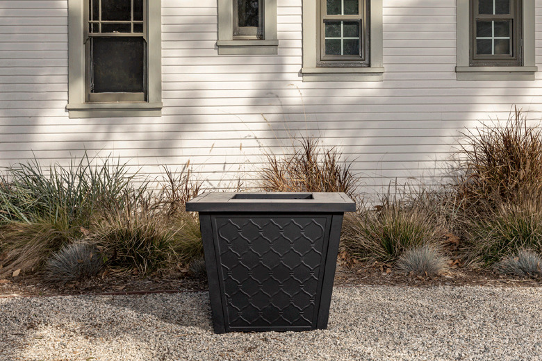 springtime fire pit style