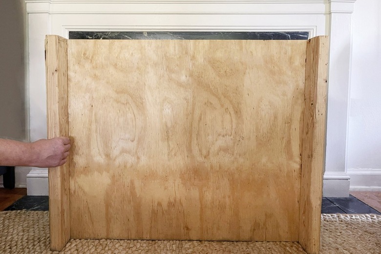 Attaching 2x4 wood boards to plywood panel