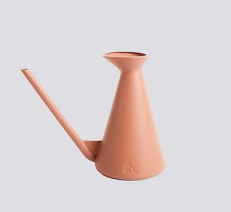 Hay terracotta watering can